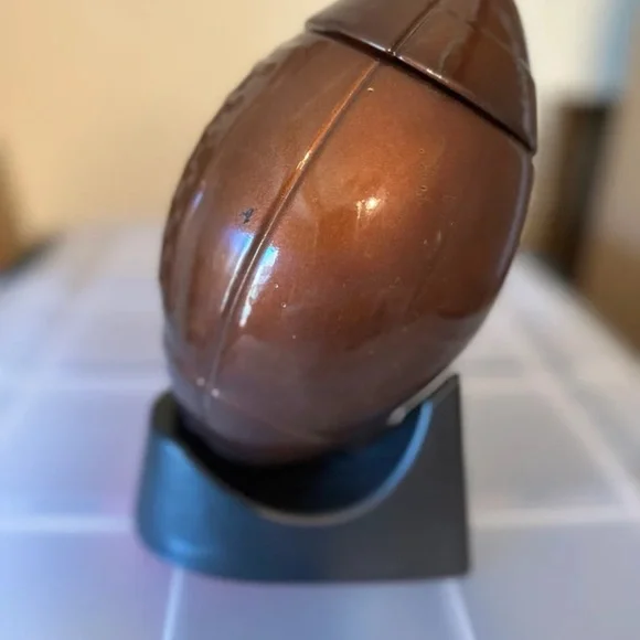 Footballll glass decanter - Picture 3 of 5